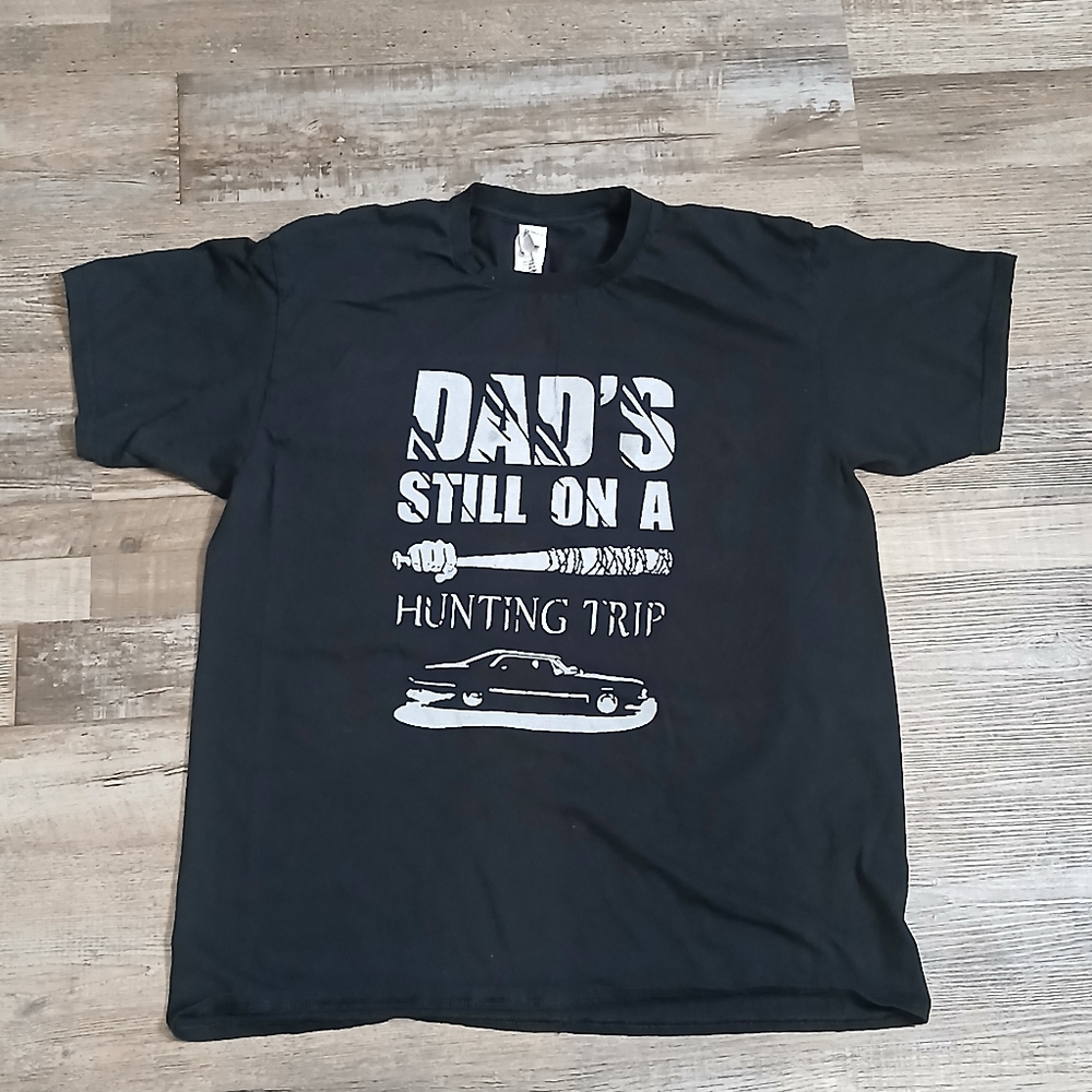 THE WALKING DEAD Negan Dad's‎ Still On A Hunting Trip T-Shirt
